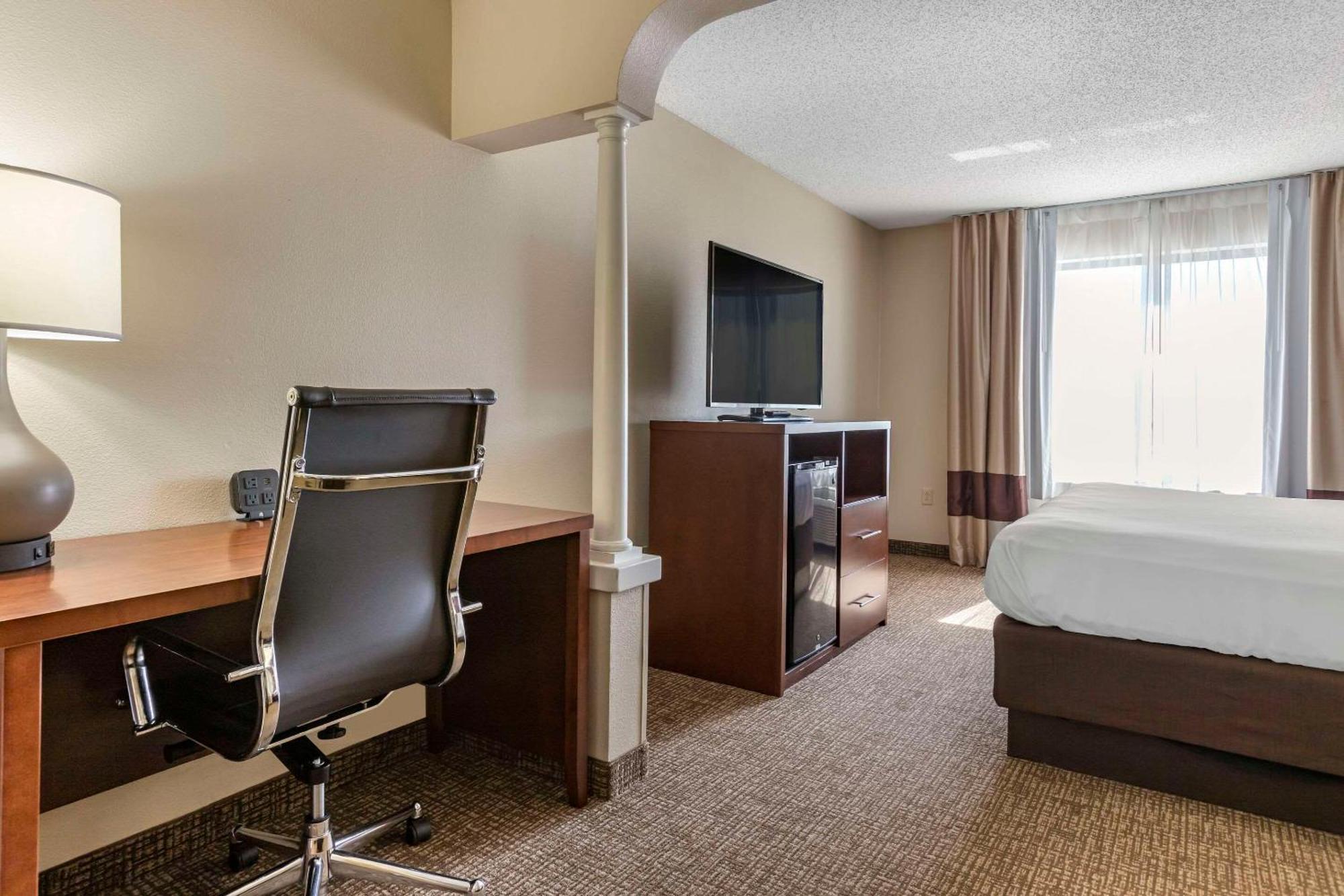 Comfort Suites Grandville - Grand Rapids Sw Ngoại thất bức ảnh
