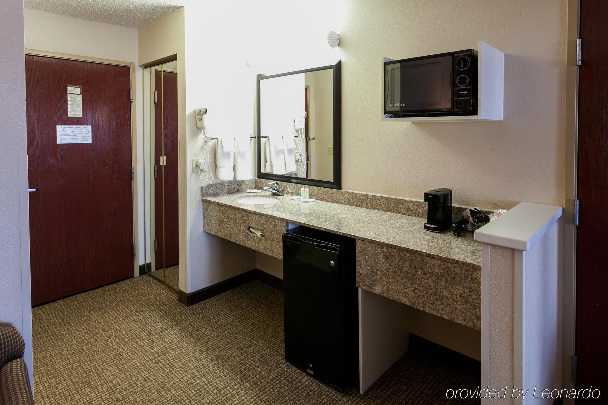 Comfort Suites Grandville - Grand Rapids Sw Ngoại thất bức ảnh